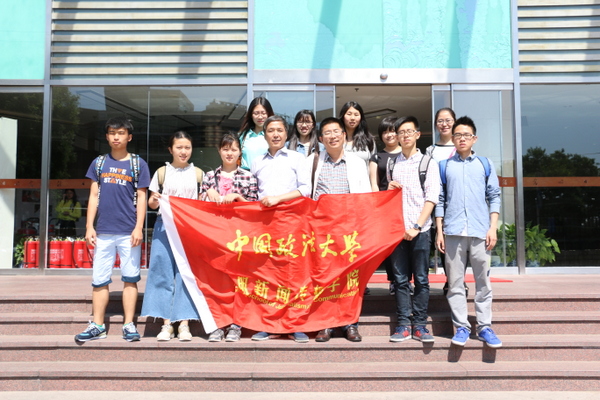 我院学生赴光明日报社开展“五四”系列主题团日活动 我院学生赴光明日报社开展“五四”系列主题团日活动