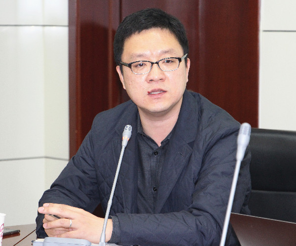 光明新闻传播学院召开学习习近平总书记“2.19”重要讲话精神座谈会 光明新闻传播学院召开学习习近平总书记“2.19”重要讲话精神座谈会