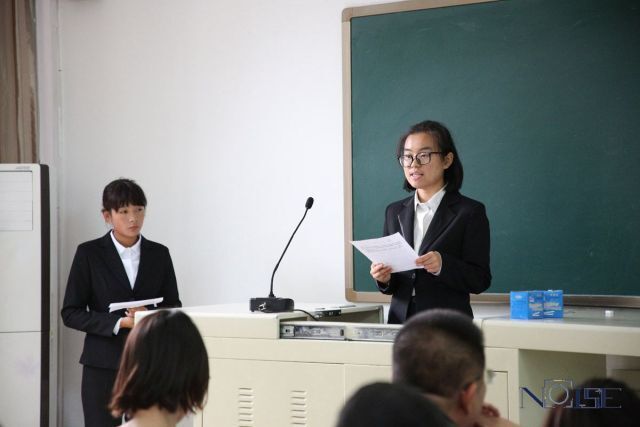 光明新闻传播学院二届四任学生会全体大会顺利举办