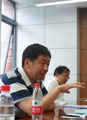 光明新闻传播学院举行新任处级领导宣布会 光明新闻传播学院举行新任处级领导宣布会
